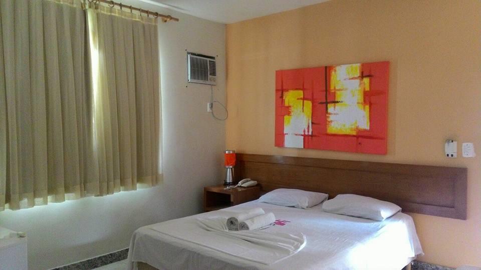Hotel Pinheiros Chonim de Baixo Eksteriør bilde