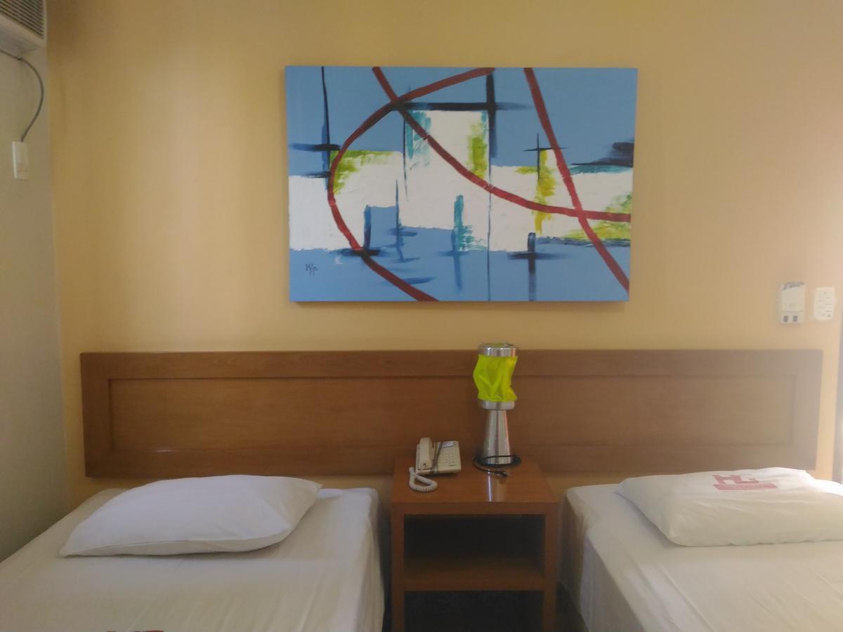 Hotel Pinheiros Chonim de Baixo Eksteriør bilde